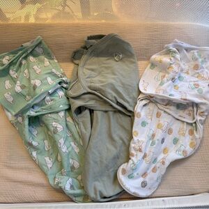 Disney Velcro Swaddle Blankets- 3pc